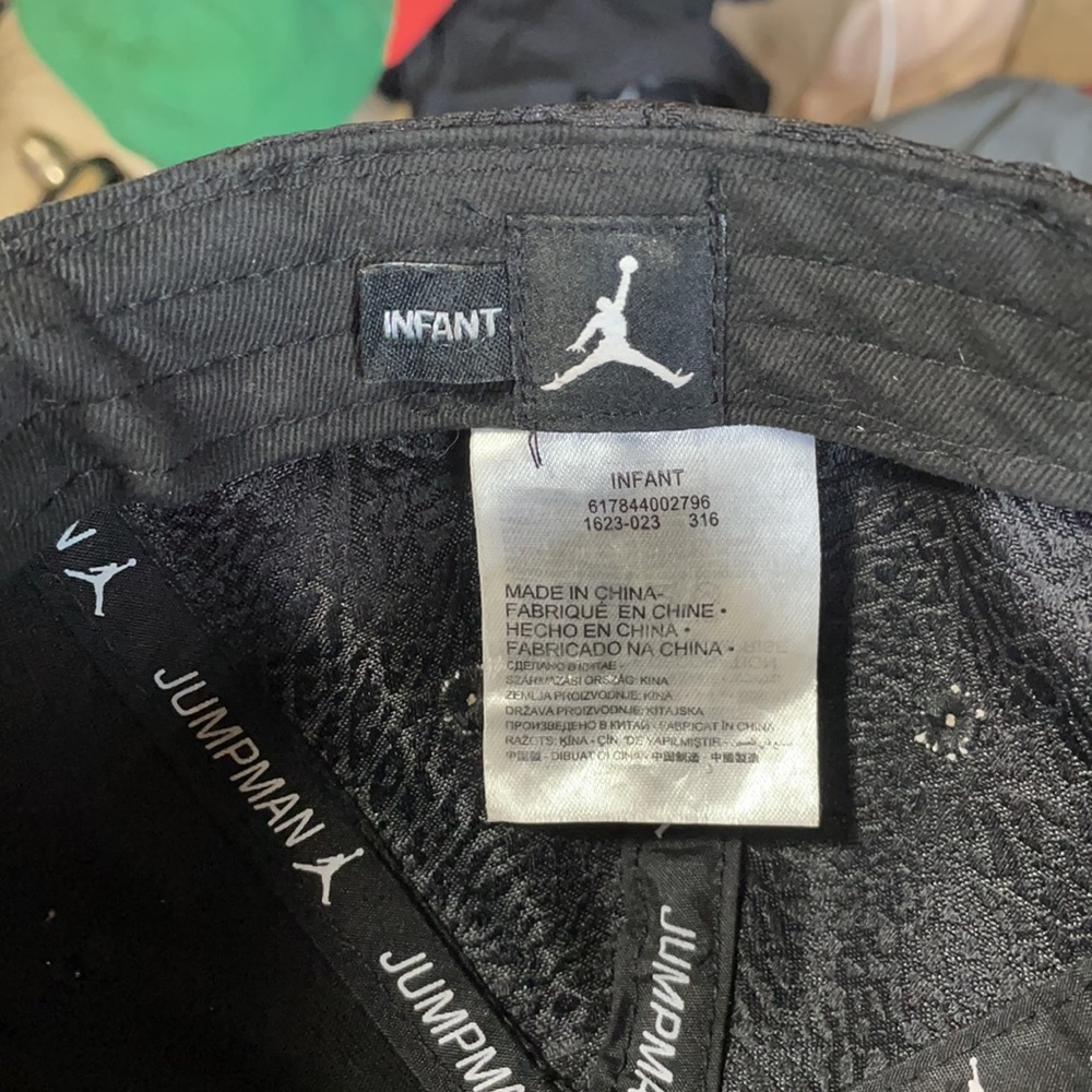 Infant Jordan snapback - Picture 3 of 3